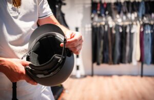 5 Steps in Checking the Helmet Fit